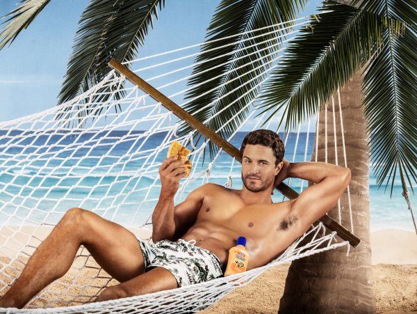 Мужчина на пляже