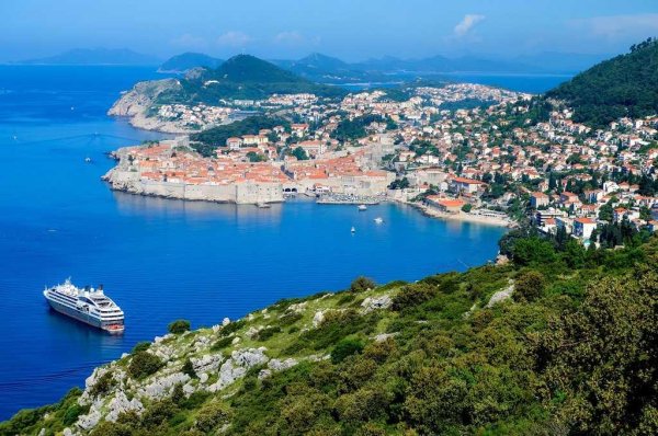 Хвар Адриатическое море