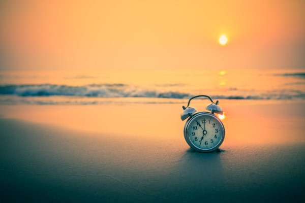 Часы в песке