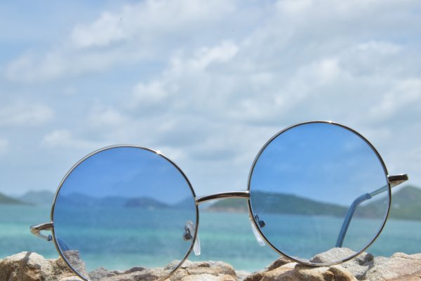 Море закат волны брызги