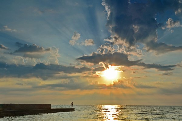 Рассвет на море