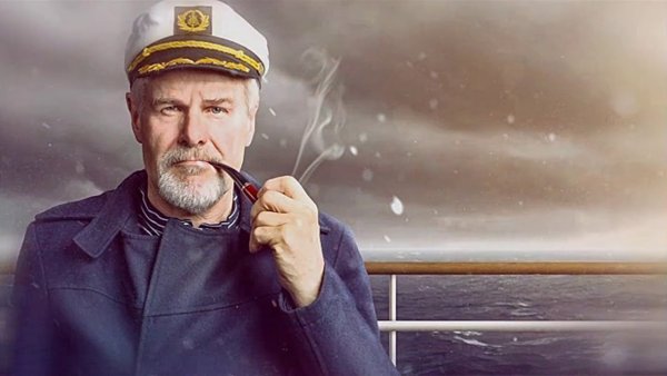 Капитан военного корабля