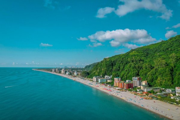 Пляж Квариати в Батуми