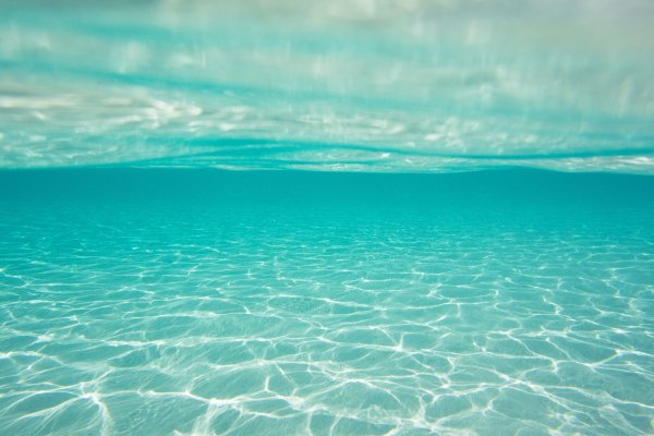 Море прозрачное бирюзовое