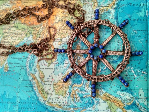 Олд скул тату штурвал