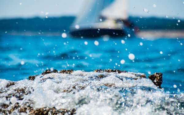 Море капли брызги