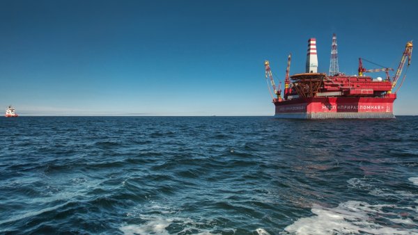 Нефтеплатформа Приразломная