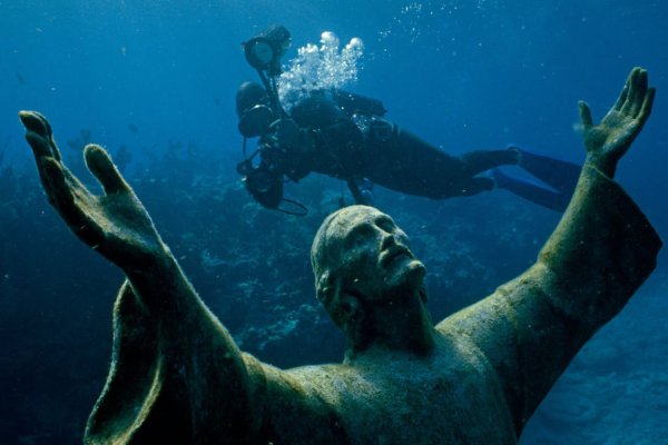 Христос из бездны в Сан-Фруттуозо в Италии