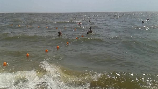 Город Мариуполь .море