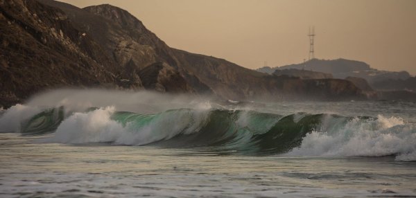 Белая волна