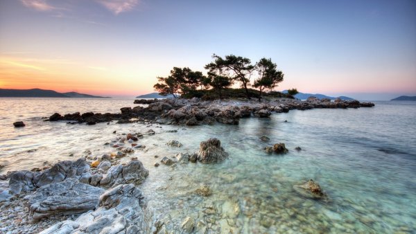 Даниэль Фосс остров