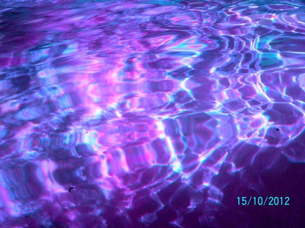 Фиолетовая вода