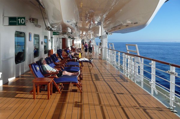 Титаник палуба променад