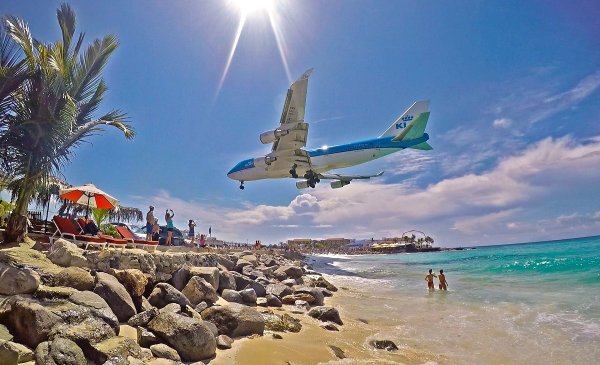 Сен Мартен и синт Мартен