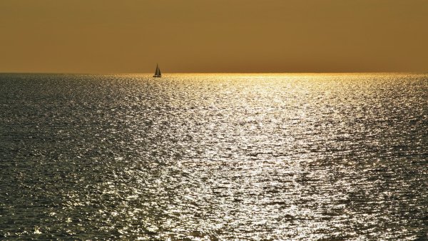 Море в далеке