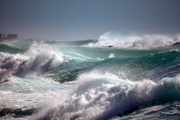 Волны шторм