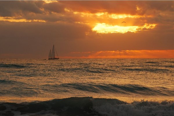 Море за кормой