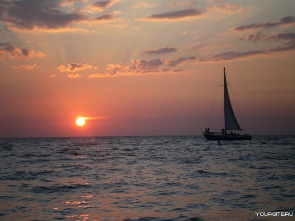 Море Парус солнце