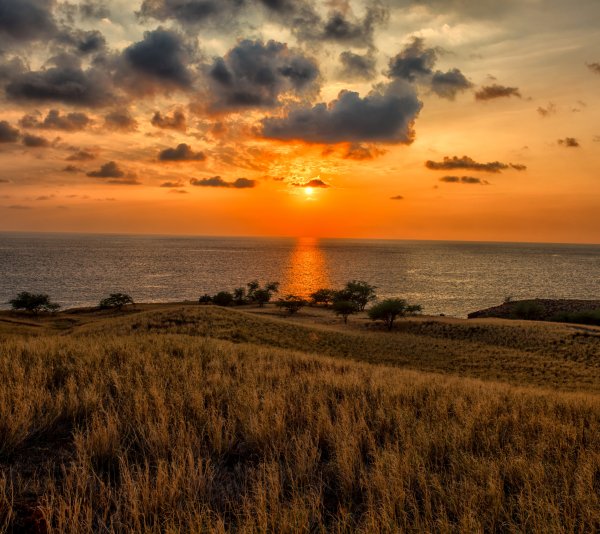 Рассвет на море