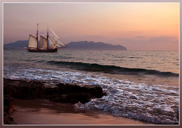 Море закат волны