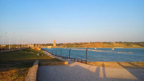 Водохранилище грозненское море