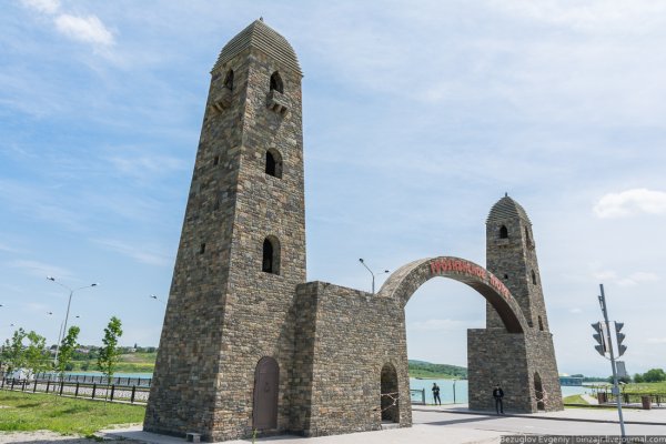 Светомузыкальный фонтан в Грозном