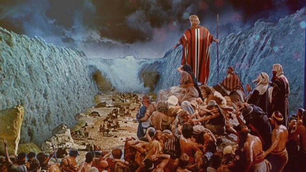 Моисей через Чермное море