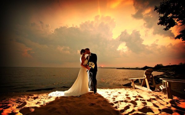 Церемония свадьбы на море