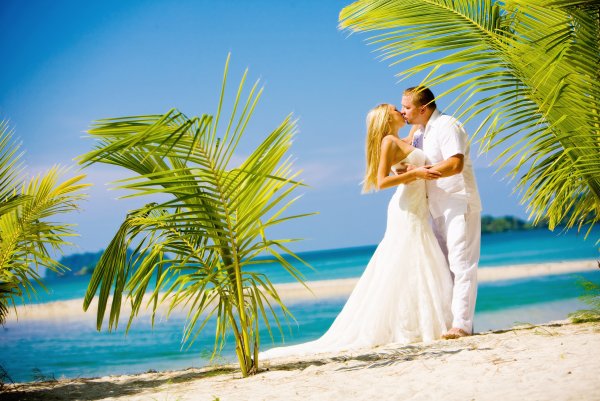 Свадьба на море