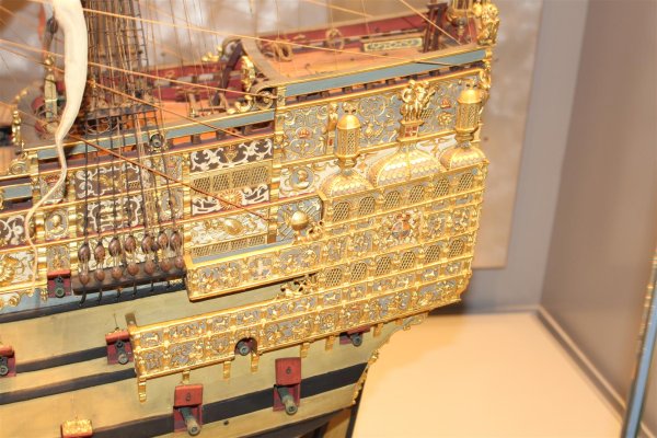 HMS Sovereign of the Seas 1637