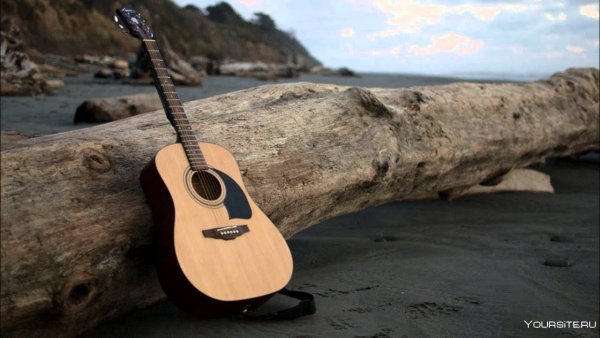 Гитара на песке