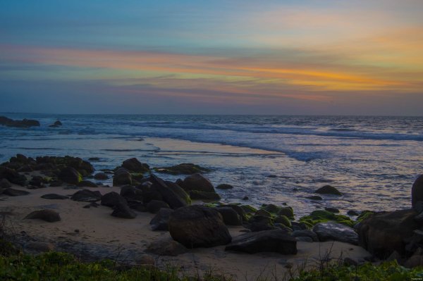 Красивый вид на море с берега