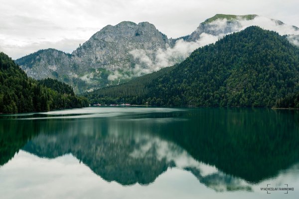 Сухум озеро Рица