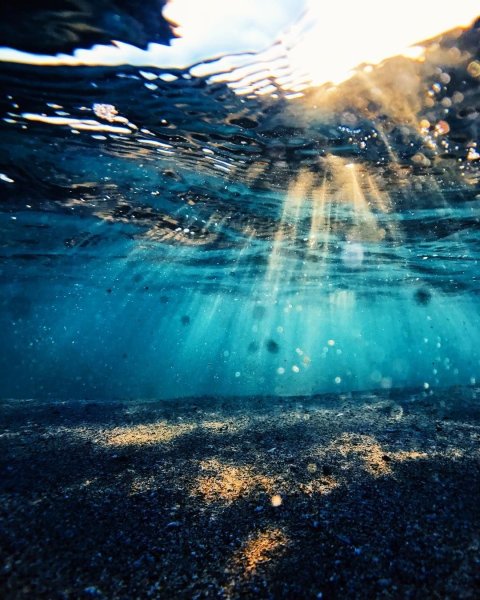 Океан под водой