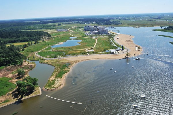 Иваньковское водохранилище острова