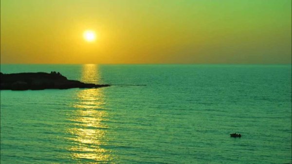 Закат на море