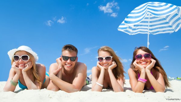 Лаис Рибейро фигура