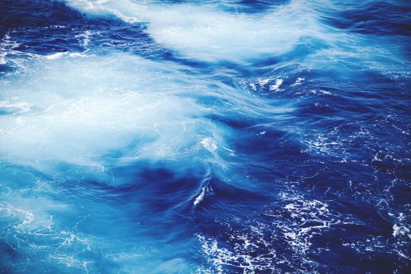 Море вода