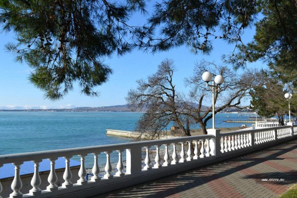 Геленджик море набережная