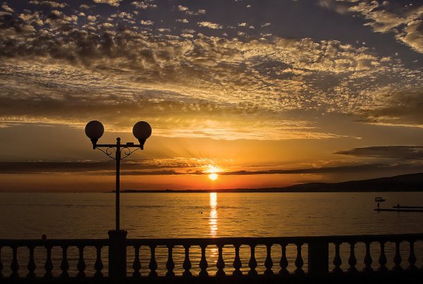 Геленджик набережная закат