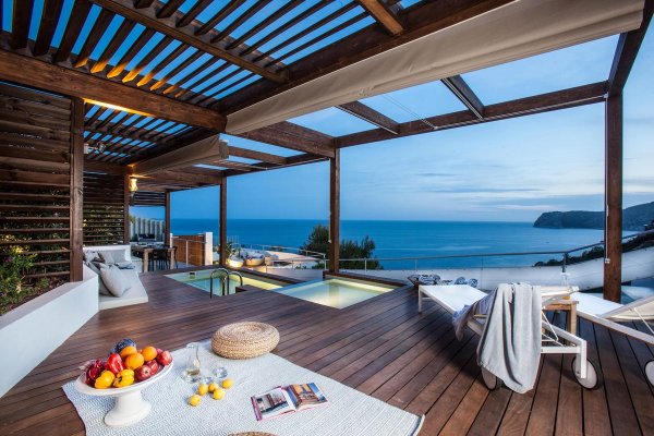 Веранда у моря