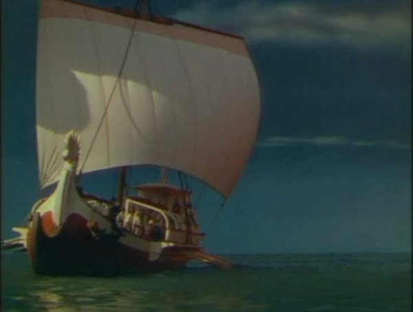 Море и Синдбадов корабль