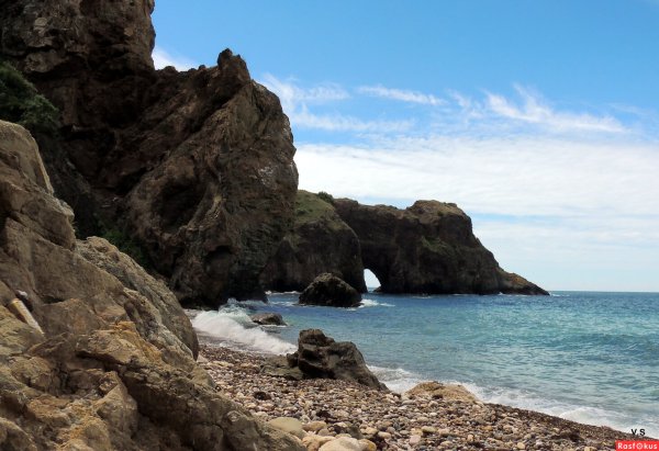 Лагуна черное море грот