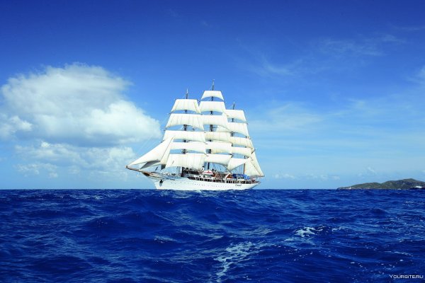 Корабль по морю плывет