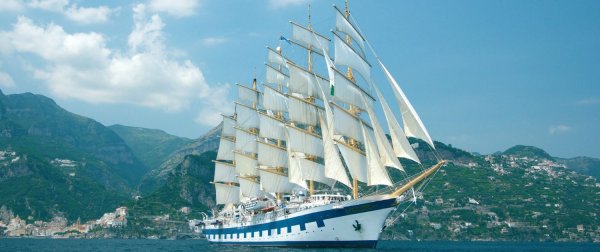 Парусные яхты