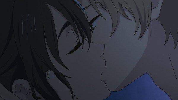 Сюн аниме незнакомец на берегу моря