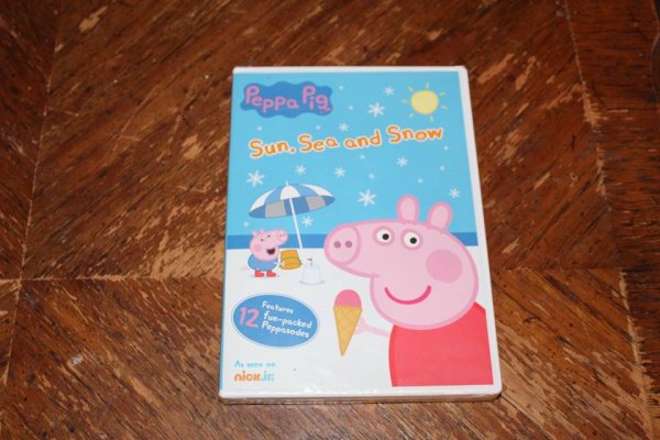 Peppa Pig Sun Sea and Snow