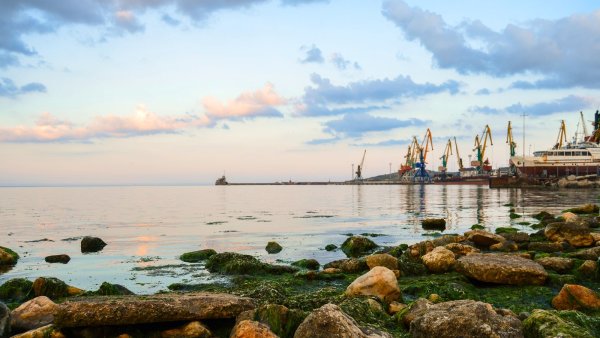 Феодосия вид с моря