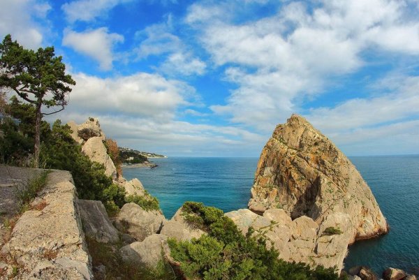 Симеиз. Скала дива