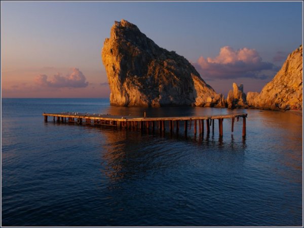 Симеиз Крым скала в море